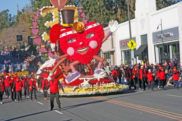 American Heart Association 2016 Rose Parade Float